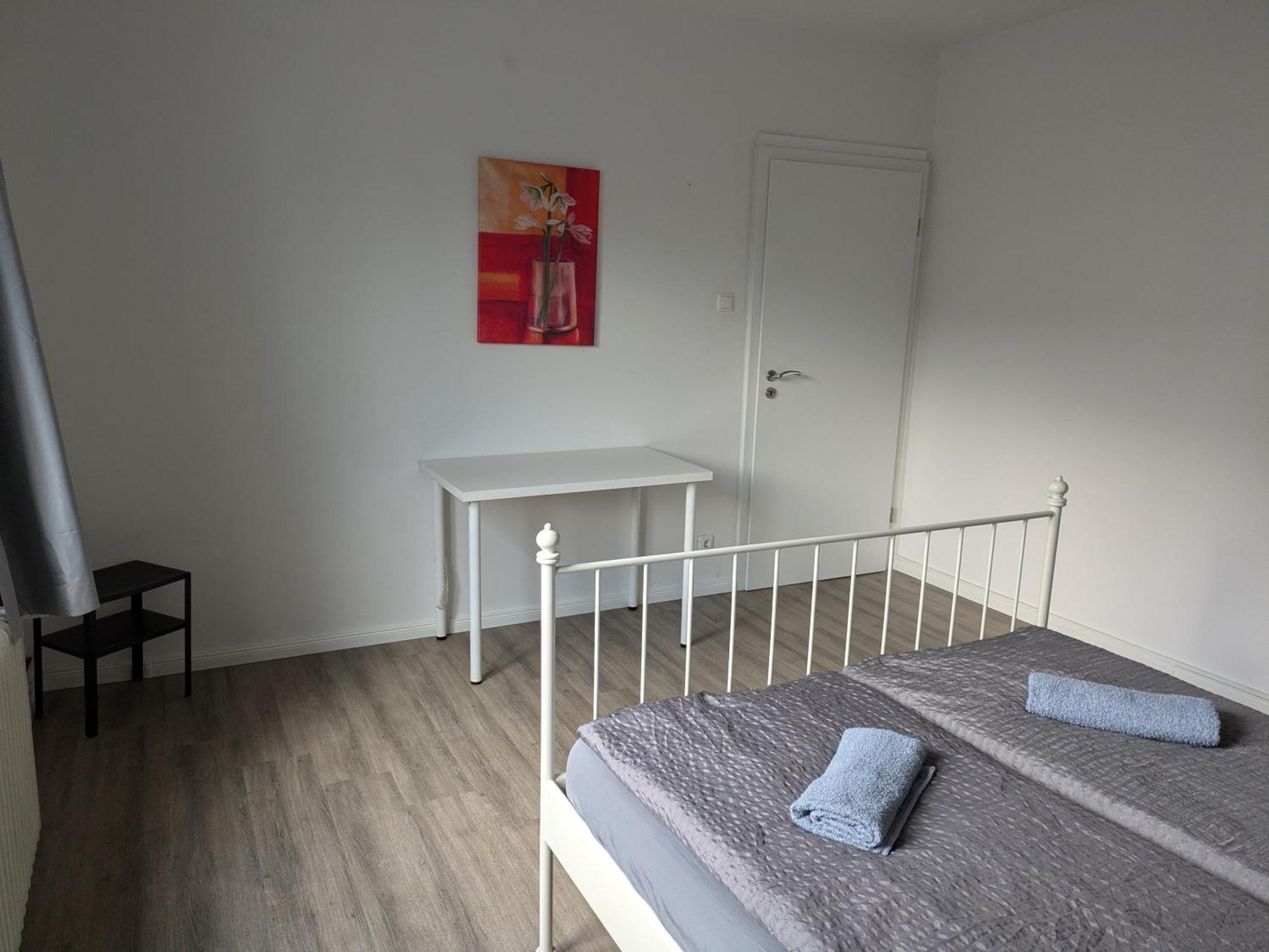Nestoasewhv Zentrale Zimmer Zwischen City Und Suedstrand ヴィルヘルムスハーフェン エクステリア 写真